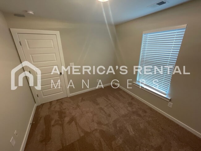 Building Photo - Home for Rent in Oak Grove, AL!! COMING SOON!!!