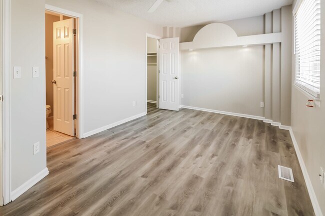 Building Photo - 37 Pierce Street