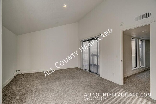 Building Photo - 2030 Three Stars Rd