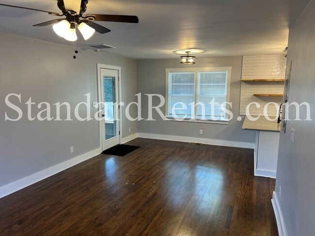 Building Photo - Updated West Midtown Bungalow