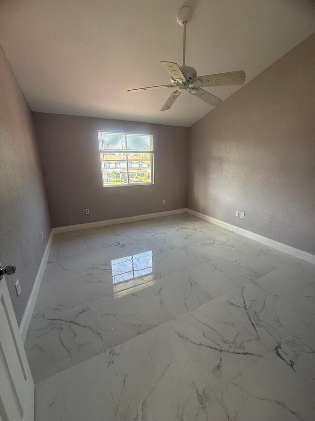 Building Photo - 9831 NW 24th St