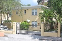 Building Photo - 3395 Franklin Ave