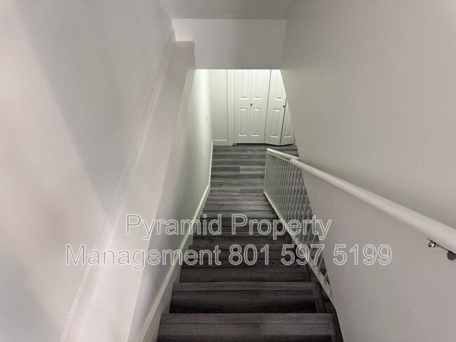 Building Photo - 3178 S 945 E