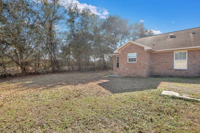 Building Photo - 22 Webb Ct NE