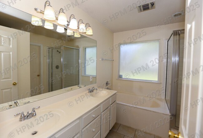 Building Photo - 4515 Empress Woods