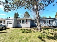 Building Photo - 919 Nightingale St