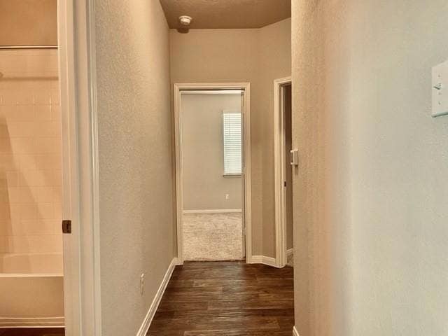 Building Photo - 505 Naset Dr