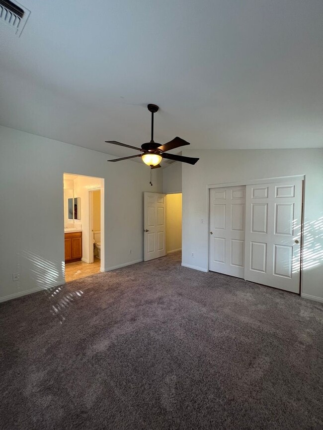 Building Photo - 6615 Silver Moon Dr
