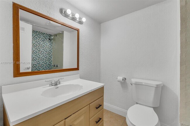 Building Photo - 4140 NW 79th Ave