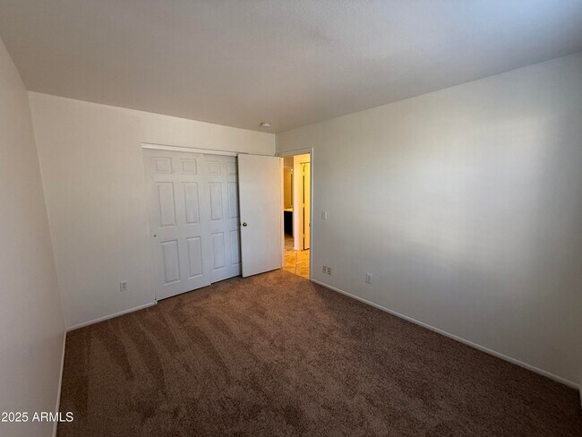 Building Photo - 2387 E Winchester Pl