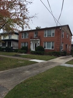 Building Photo - 2743 Riverside Ave