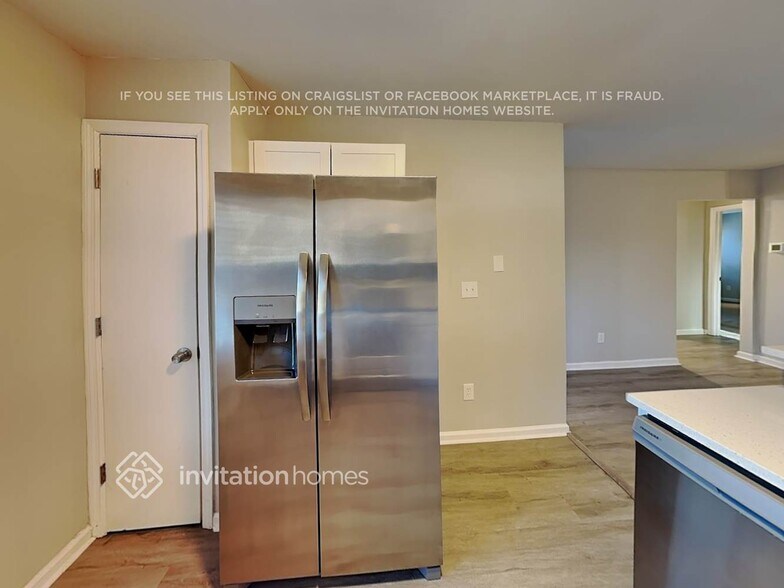 Building Photo - 2164 Cottage Ct