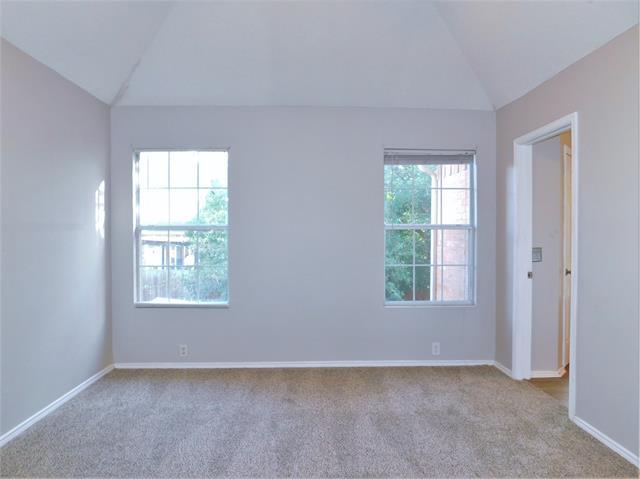 Building Photo - 1808 Ingleside Dr