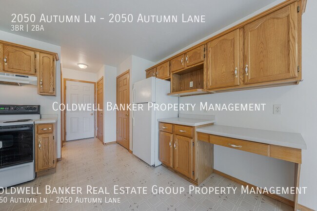 Building Photo - 2050 Autumn Ln