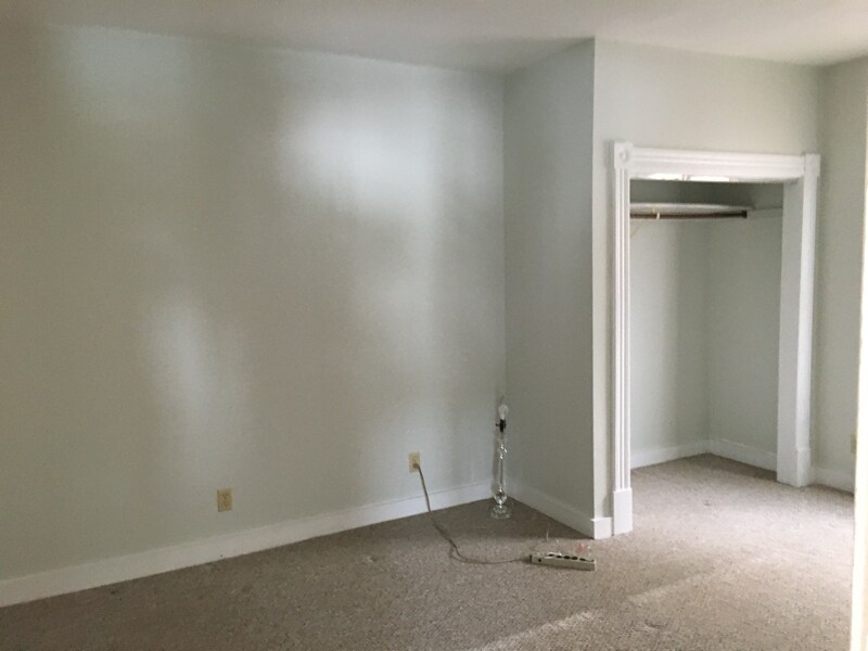 Building Photo - 12 Old Georges Mills Rd