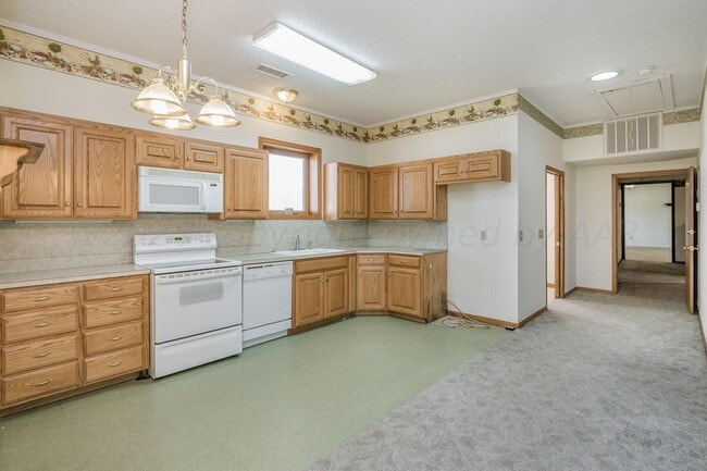 Building Photo - 7518 Lamount Dr