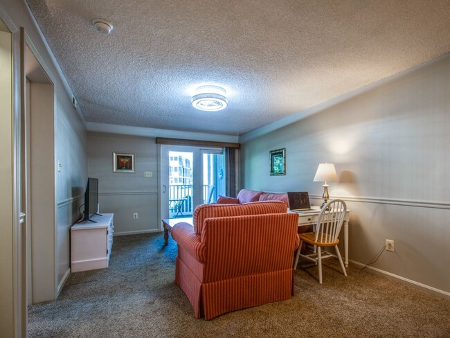 Building Photo - OFF SEASON RENTAL - FIRST FLOOR 2 BED 2 BA...