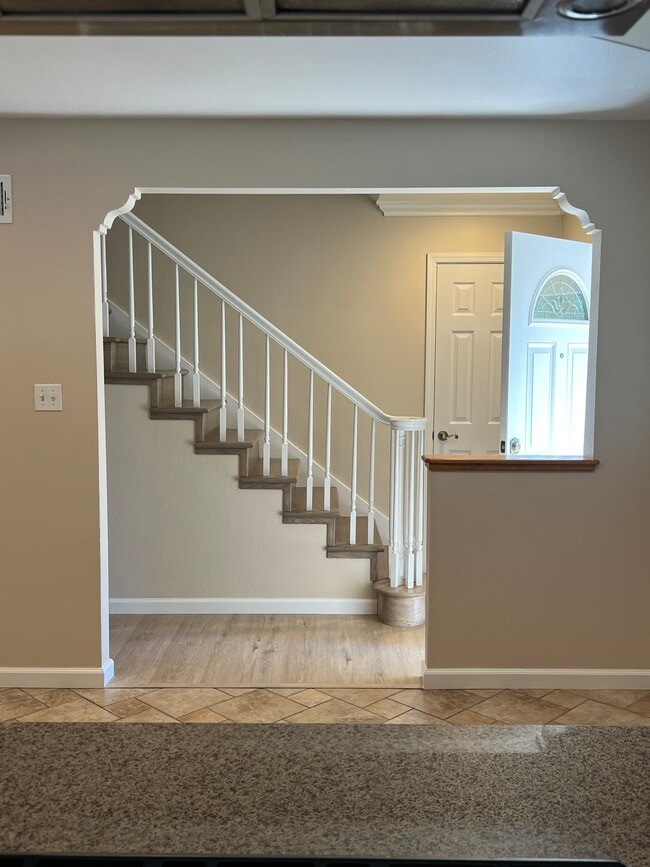 Building Photo - 2082 Treewood Ln