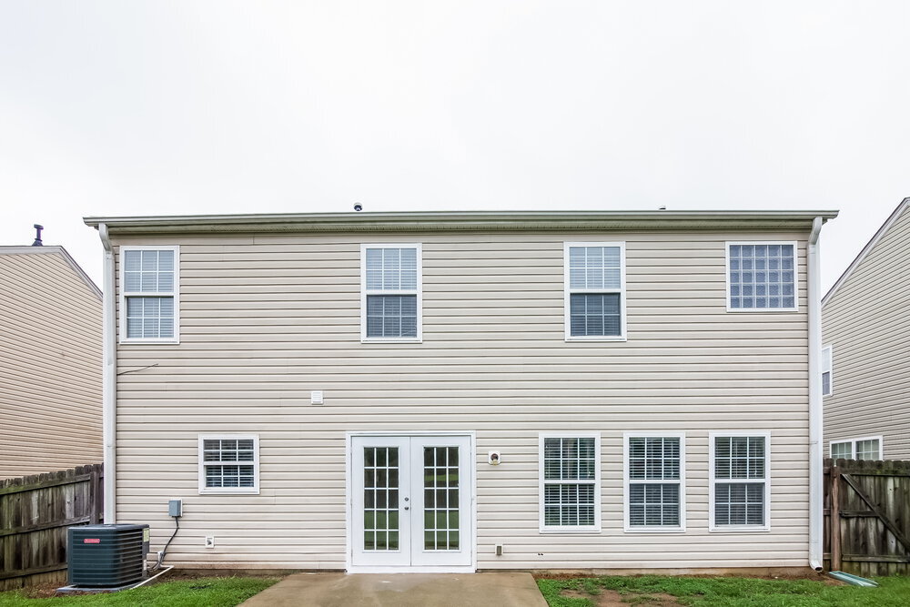 Building Photo - 2033 Stargrass Ct