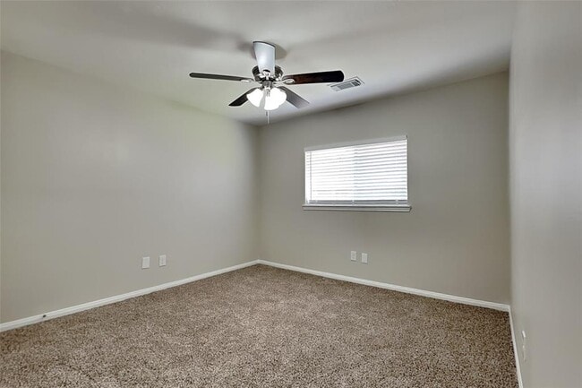 Building Photo - 3318 Noble Hollow Dr