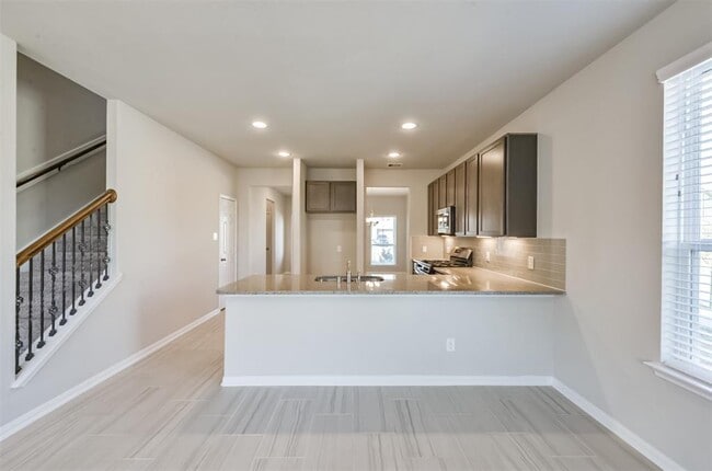 Building Photo - 3346 Etring Ln