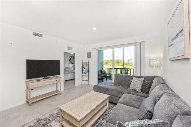 Building Photo - 12280 Wellen Golf St