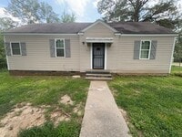 Building Photo - 131 Grandview Cir