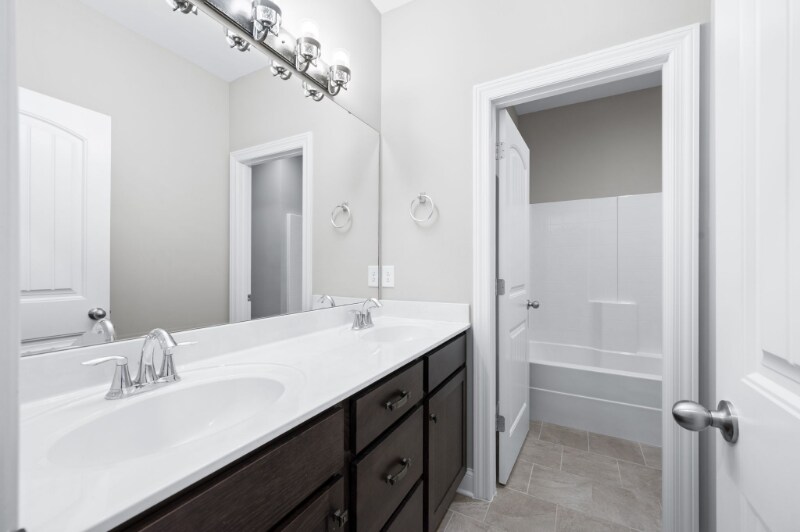 Building Photo - 1613 Lampwick Ct