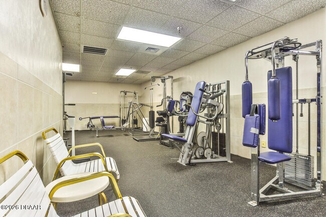 Building Photo - 3757 S Atlantic Ave