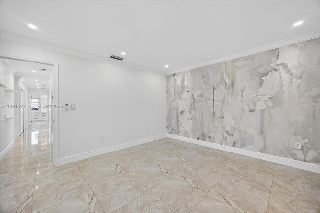 Building Photo - 13280 SW 39th Terrace