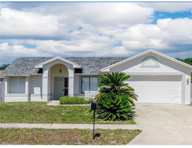 Primary Photo - 408 Sandpiper Ridge Dr