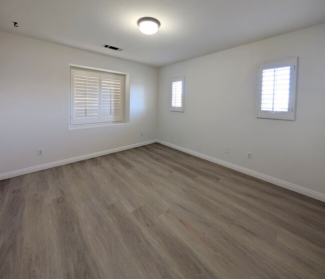 Building Photo - College Park Chino 4 bed 2.5 bath