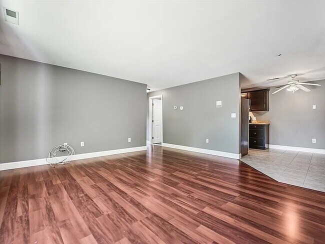Building Photo - 1573 Braley Rd