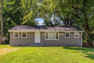 Building Photo - 1132 Redman Blvd