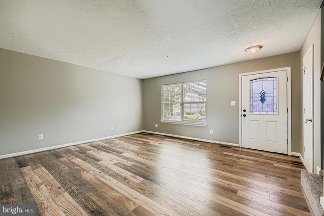 Building Photo - 2209 Bluegrass Heights Ct