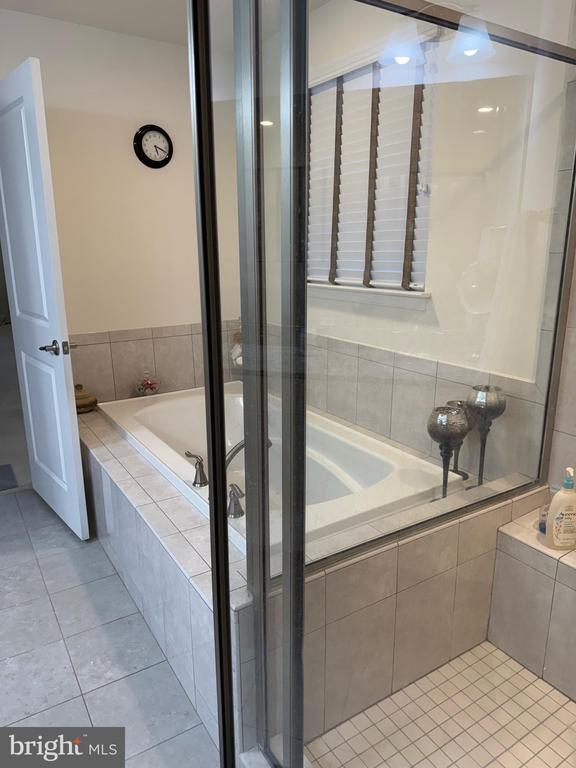 Building Photo - 4401 Weejun Loop