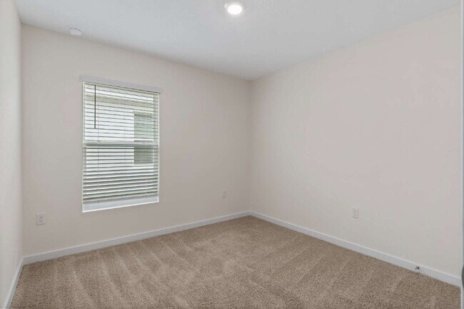 Building Photo - Be the first to rent this new 3BR 2BA home in SW Ocala!