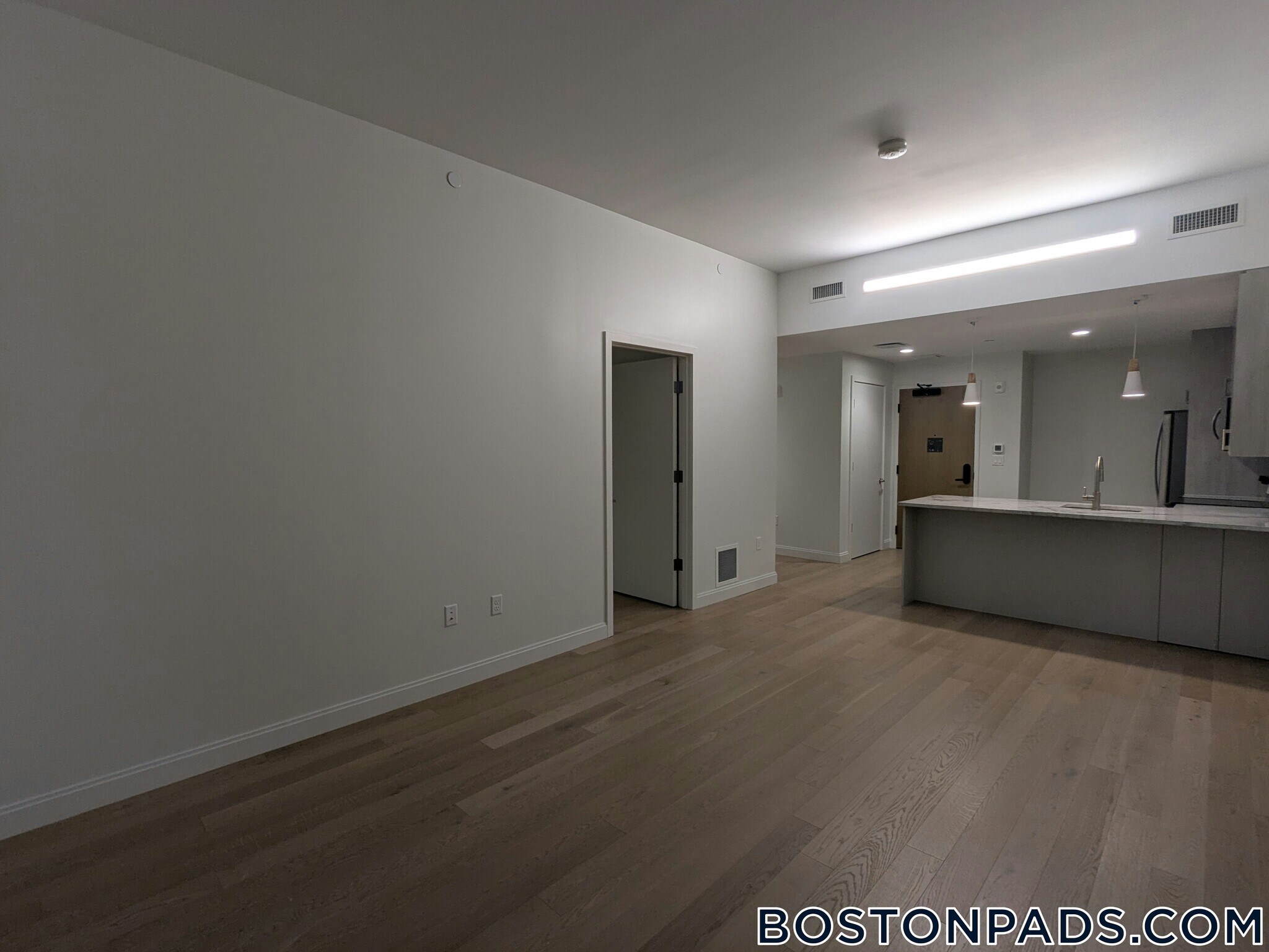 Building Photo - 55 Brighton Ave