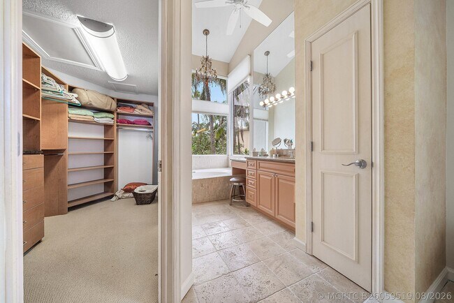 Building Photo - 2115 S Ocean Blvd