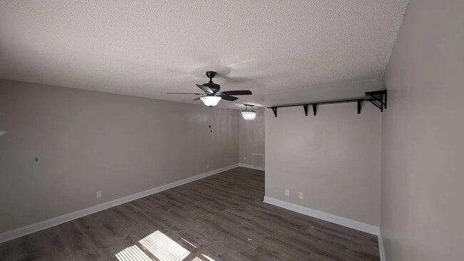 Building Photo - 24862 US Hwy 19 N