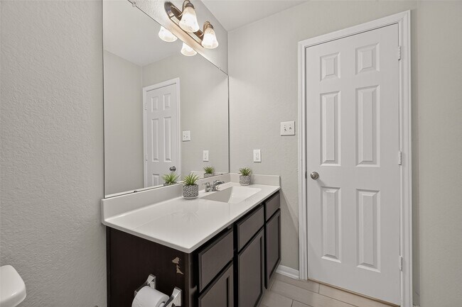 Building Photo - 2122 Artic Loon Dr
