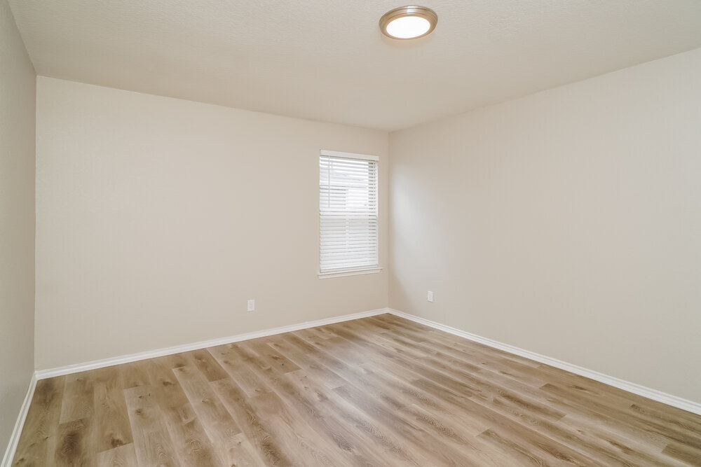 Building Photo - 9719 Belmore Cove