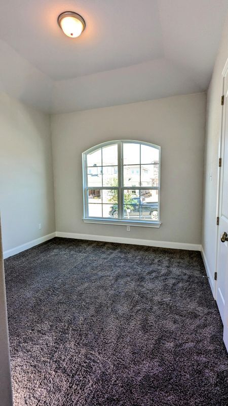 Building Photo - 6931 Comanche Cougar