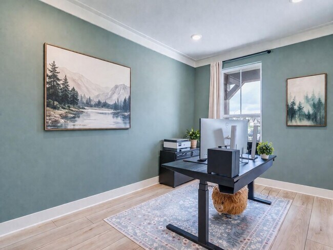 Building Photo - Beautifully upgraded 3 bedroom located on a cul-de-sac - Don't miss out!