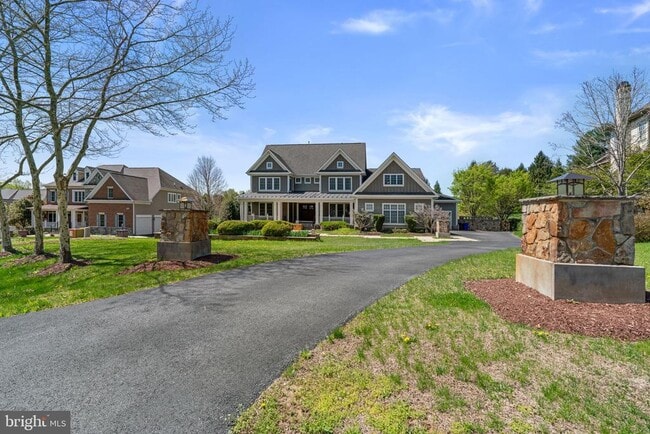 Building Photo - 11230 Kinsale Ct