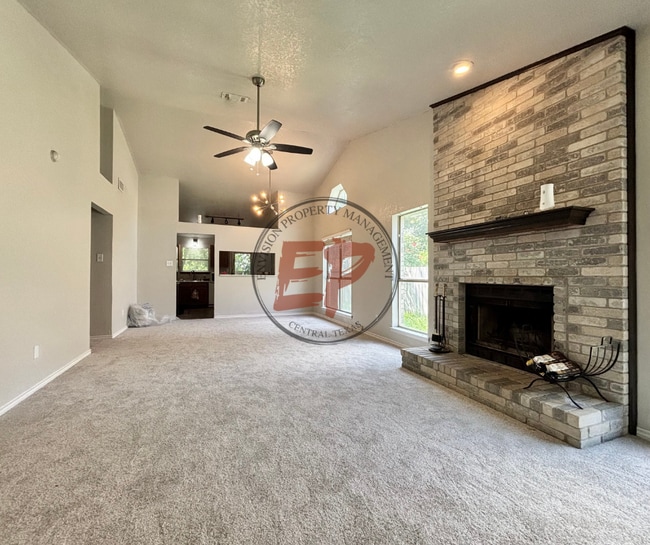 Building Photo - 1809 Ramada Dr