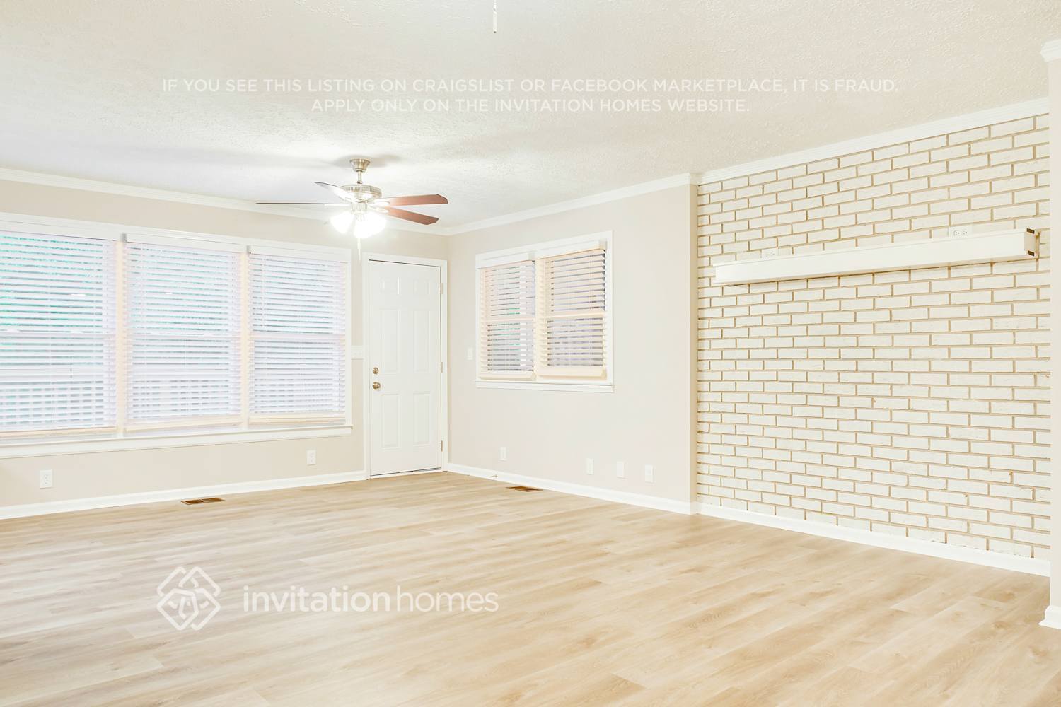 Building Photo - 1804 Glenhaven Cir