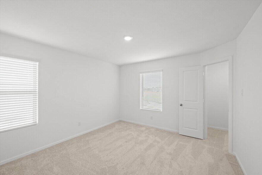 Building Photo - 3167 Savannah Rose Dr
