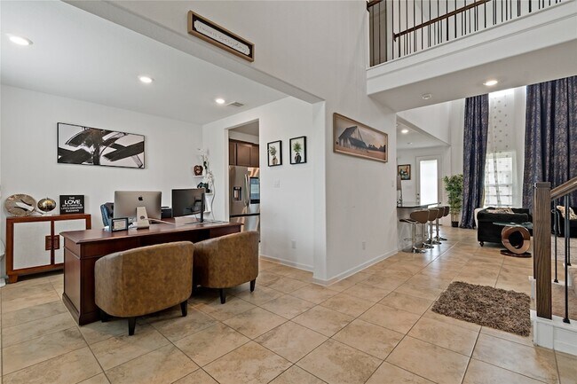 Building Photo - 14010 Hartford Heights Wy