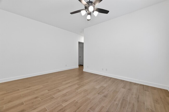 Building Photo - 27214 Butterfly Mint Ln